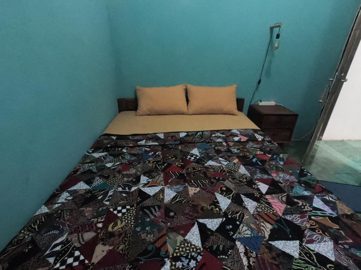 Owl Hostel Karimunjawa Luaran gambar