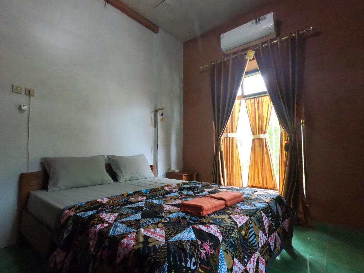 Owl Hostel Karimunjawa Luaran gambar